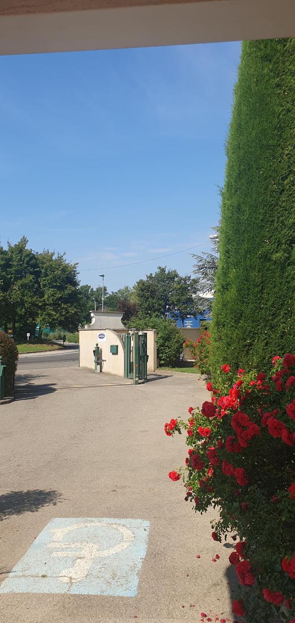 Hotel Lyon Sud, Pierre Benite, St Genis Laval Exterior photo